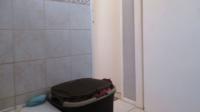 Bathroom 1 - 4 square meters of property in Roodepoort