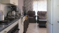 Kitchen - 6 square meters of property in Roodepoort