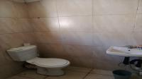 Bathroom 1 of property in The Hill