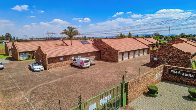 2 Bedroom Sectional Title for Sale For Sale in Mayberry Park - MR725045