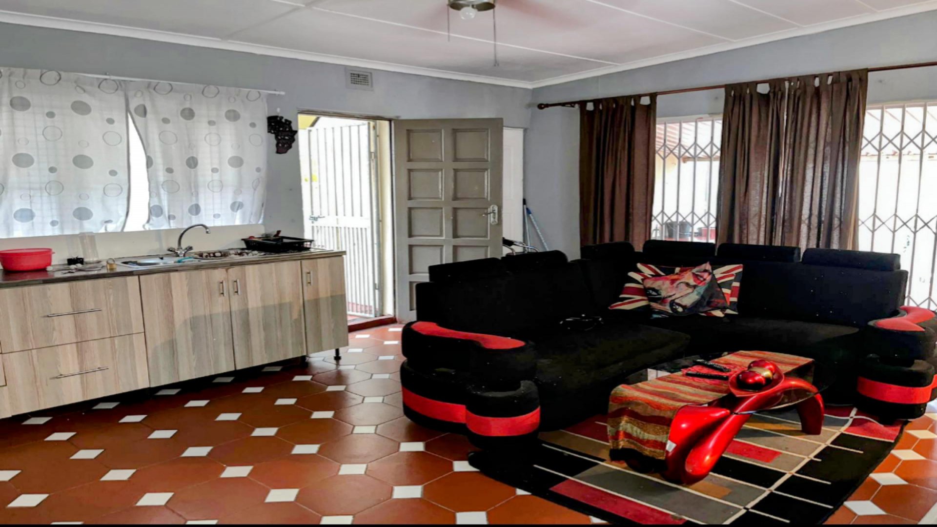 Flatlet of property in Durban North 