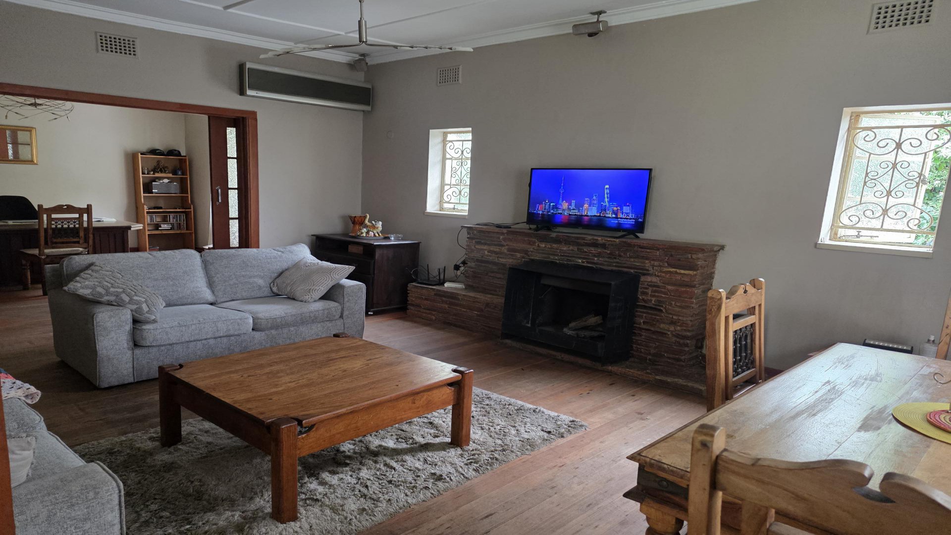 Lounges of property in Rouxville - JHB