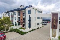  of property in Macassar