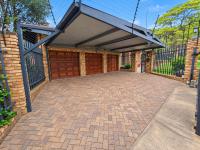  of property in Magalieskruin