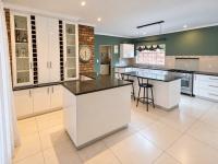  of property in Magalieskruin