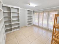  of property in Magalieskruin