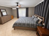  of property in Magalieskruin