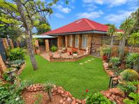  of property in Magalieskruin