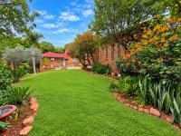  of property in Magalieskruin