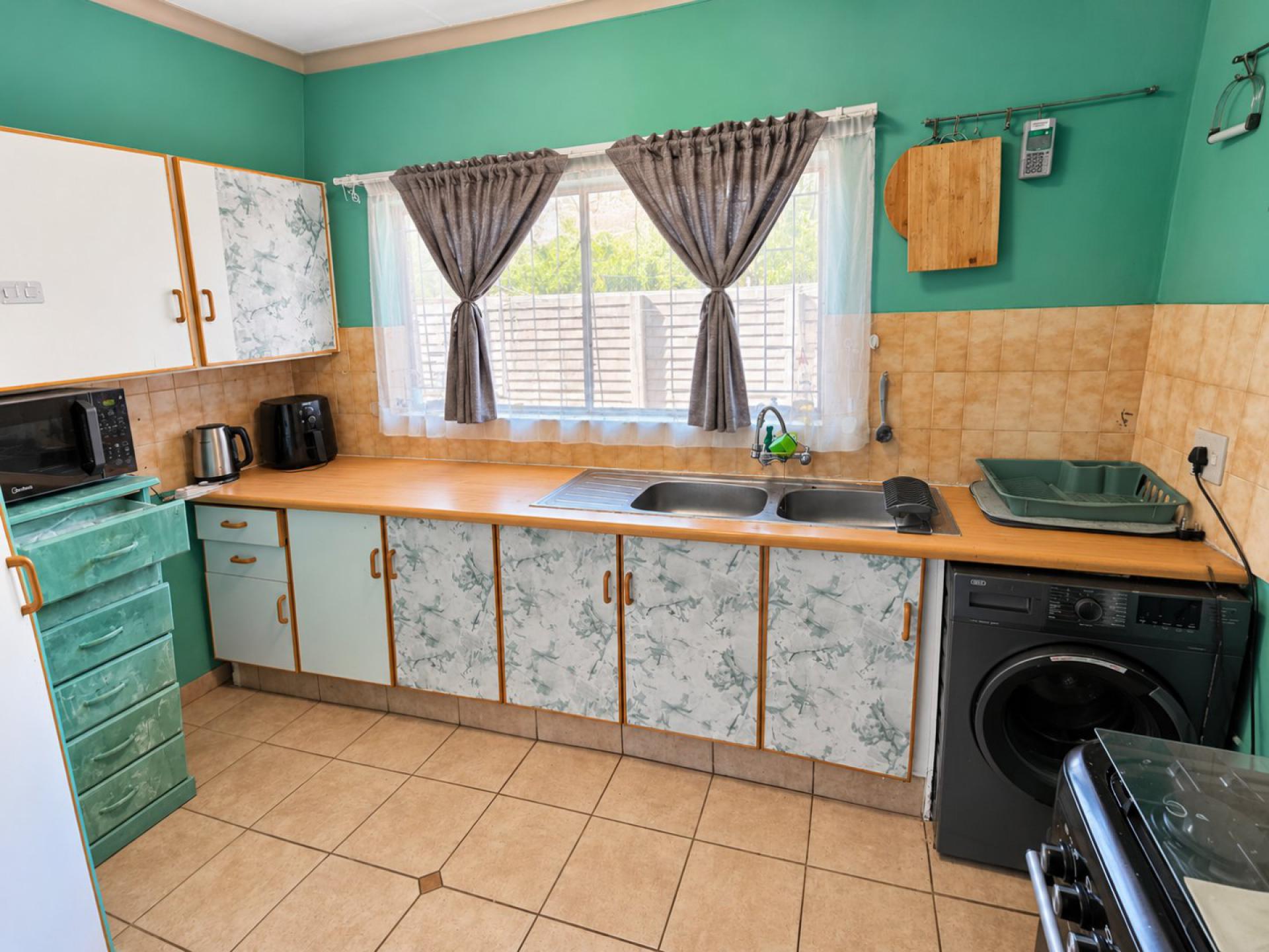  of property in Doornpoort