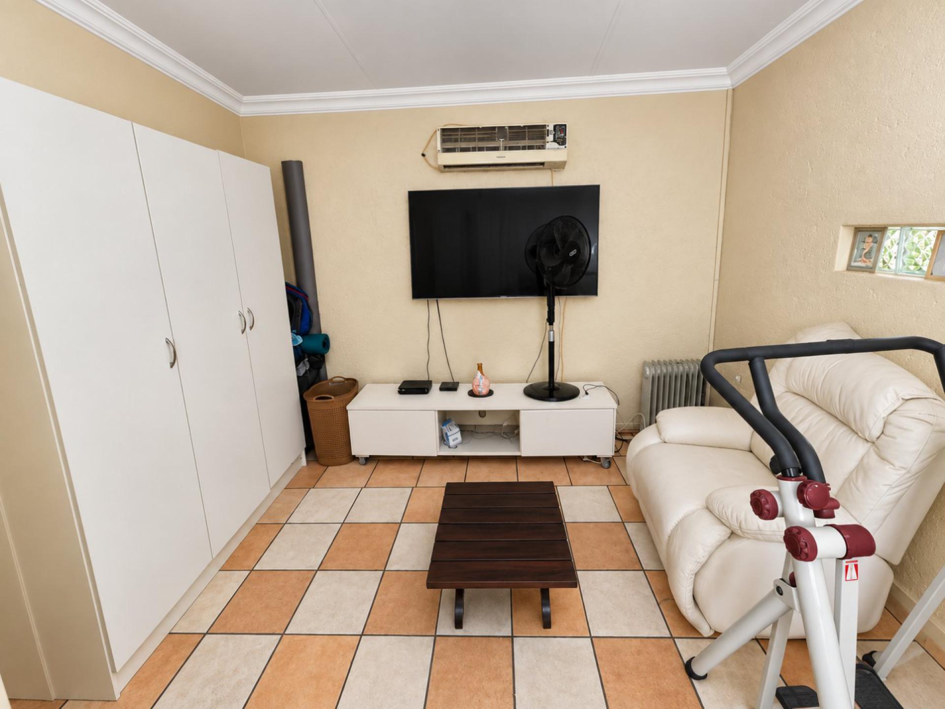  of property in Doornpoort