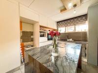  of property in Mondeor