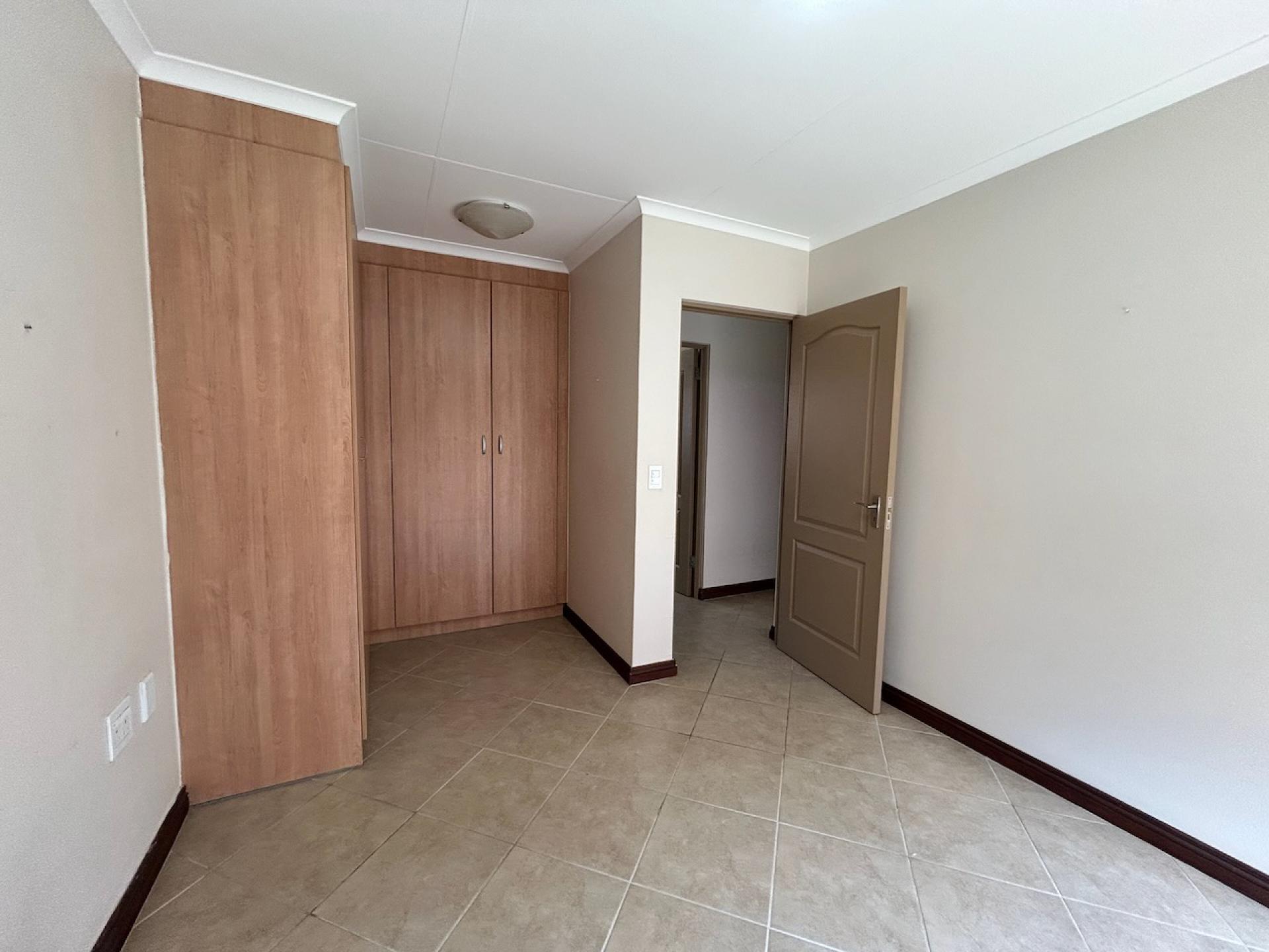  of property in Bronberg