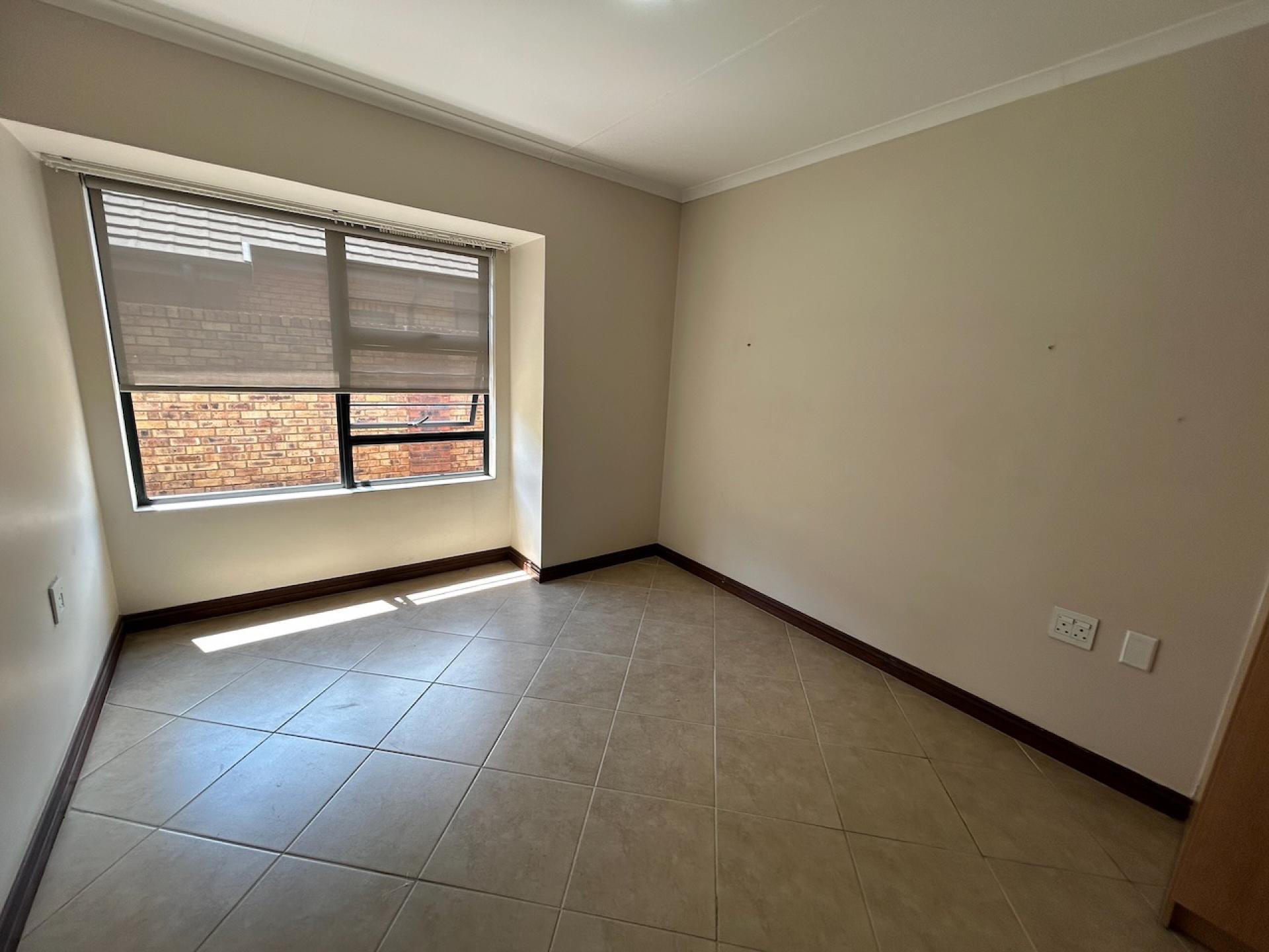  of property in Bronberg