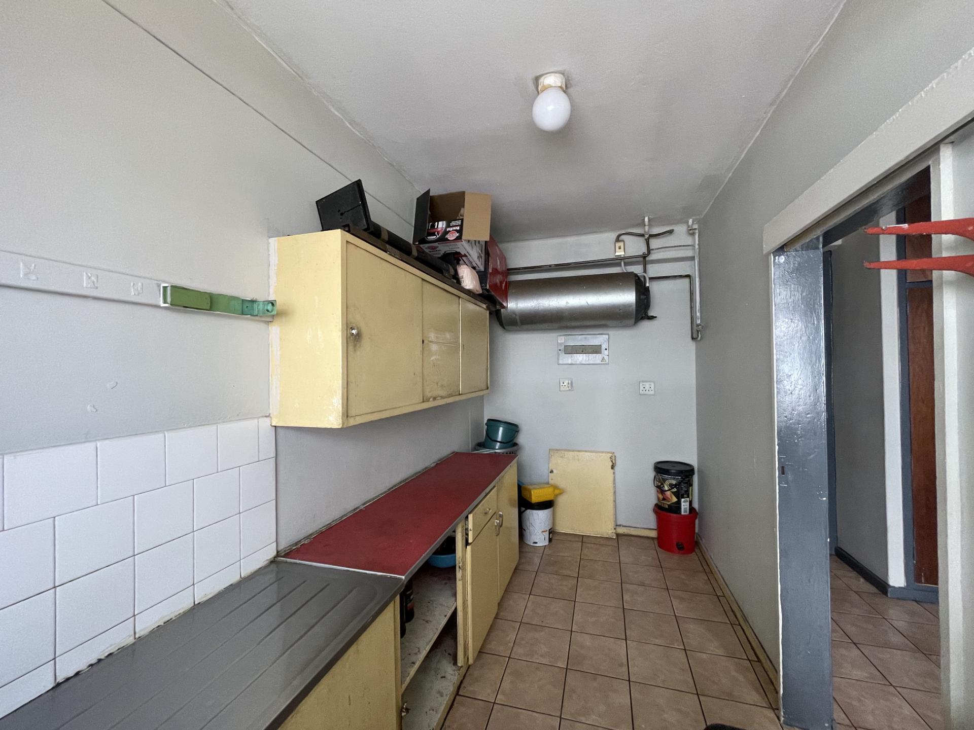  of property in Sunnyside