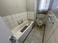  of property in Sunnyside