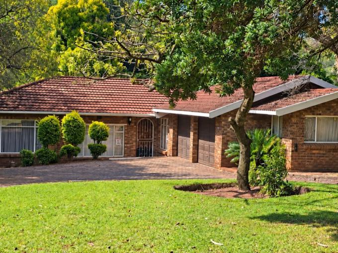 4 Bedroom House for Sale For Sale in Safarituine - MR725321