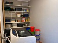  of property in Bendor