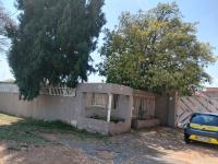  of property in Robertsham