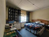  of property in Robertsham