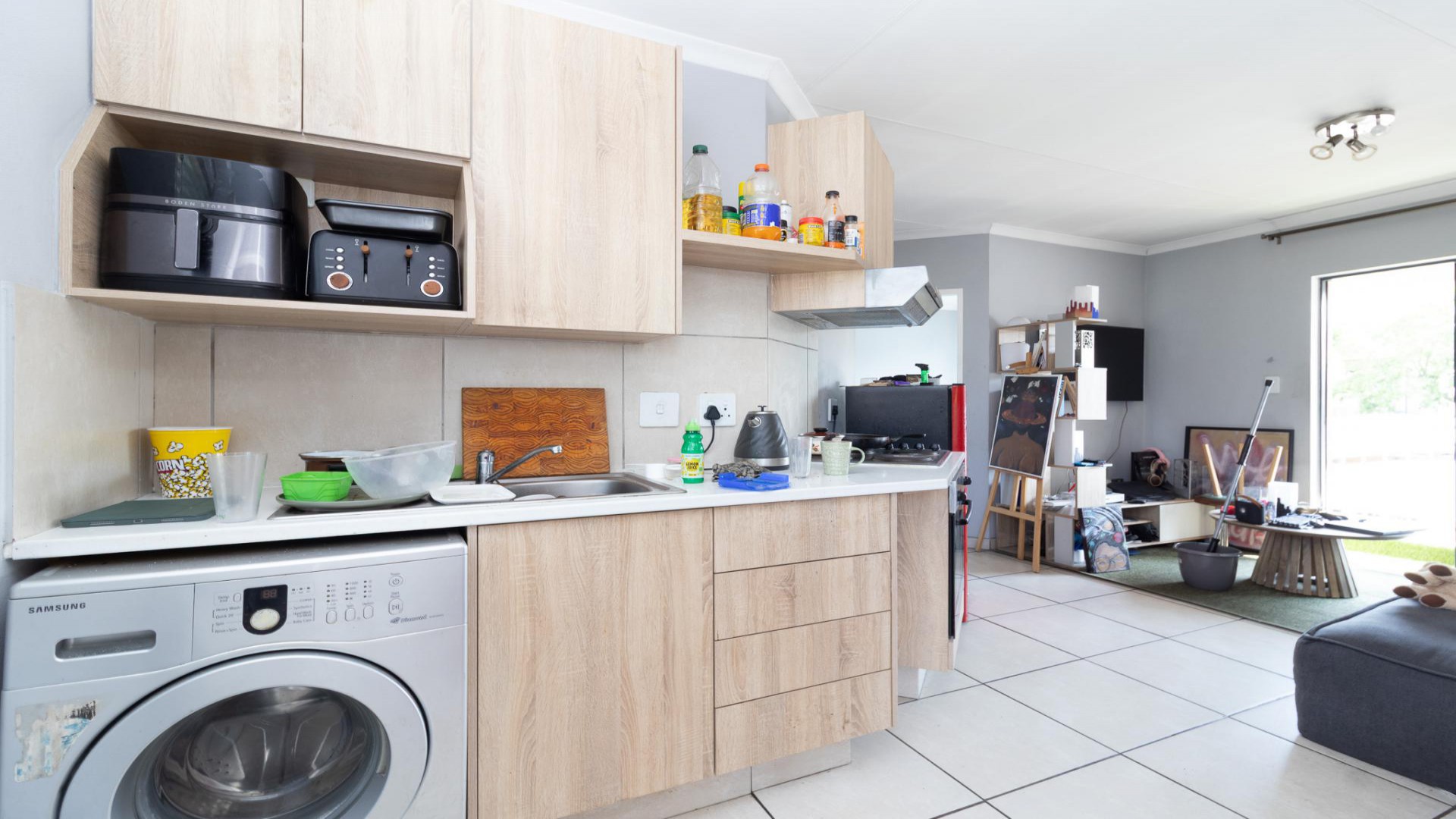 Kitchen of property in The Stewards