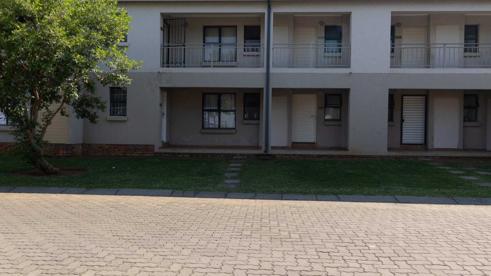 Front View of property in The Stewards