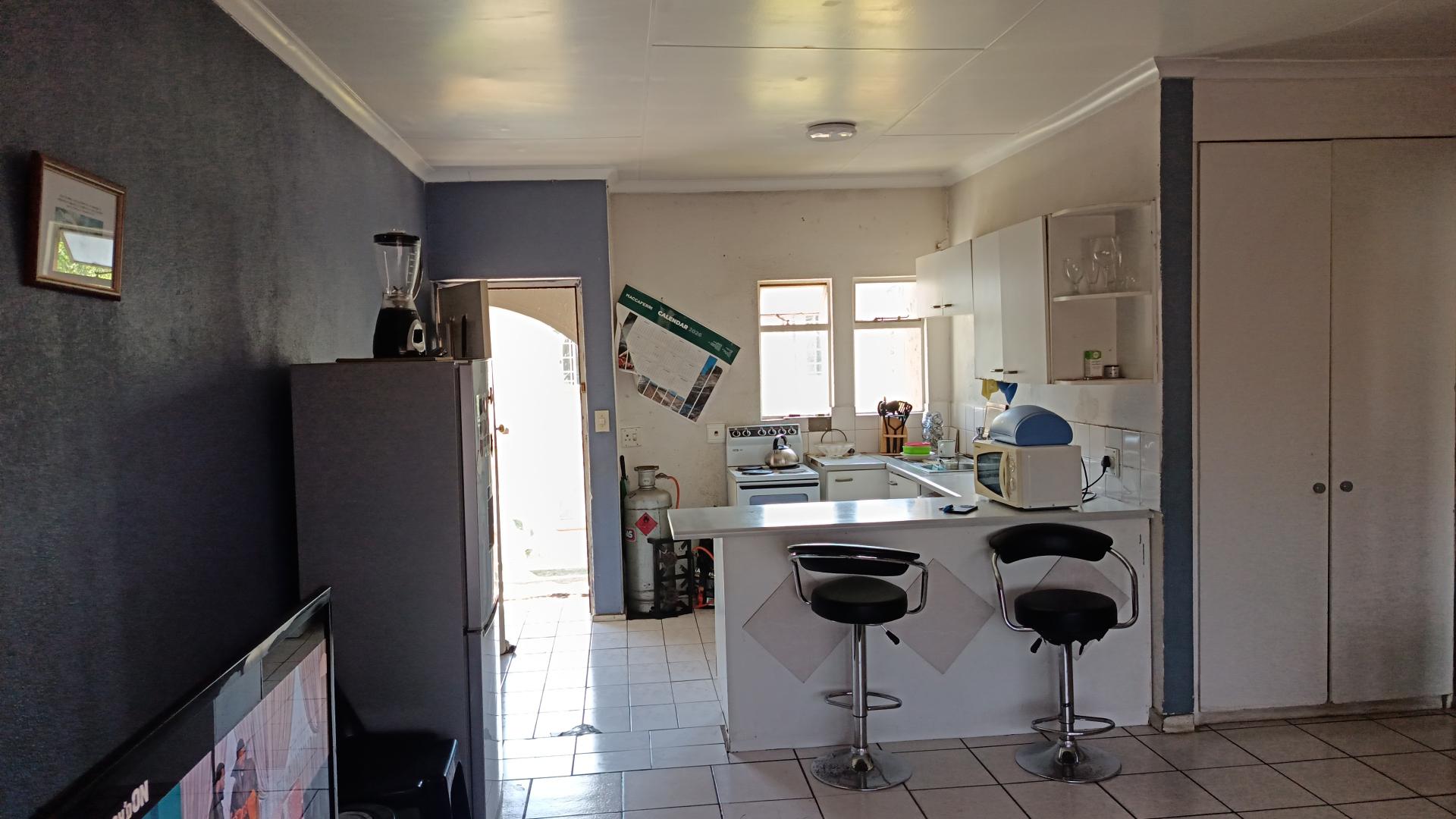 Kitchen of property in Norkem park