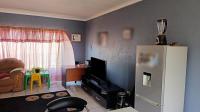 Lounges of property in Norkem park
