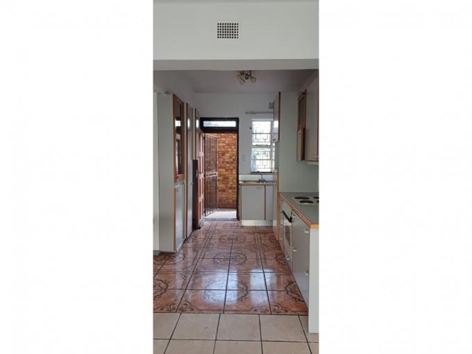 2 Bedroom Apartment for Sale For Sale in Germiston South - MR725435