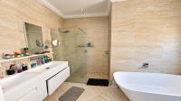 Bathroom 2 of property in Bryanston