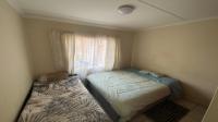 Bed Room 2 of property in Heuweloord