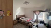 Bed Room 1 of property in Vredenburg
