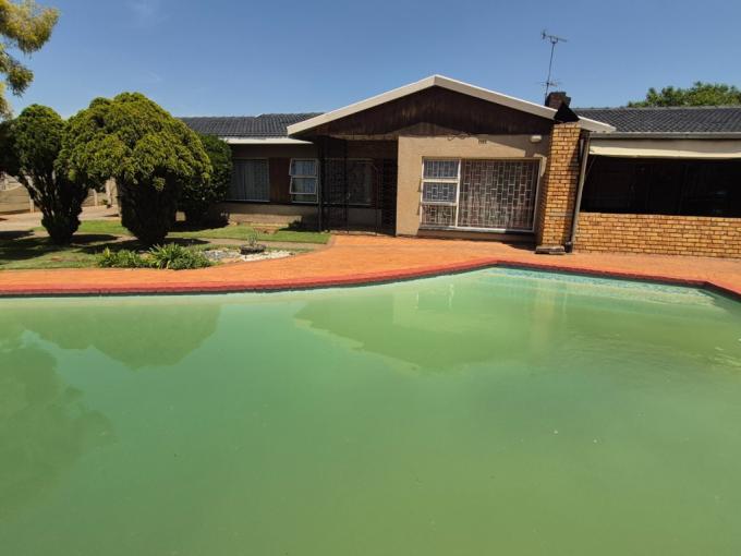 3 Bedroom House for Sale For Sale in Elspark - MR725535