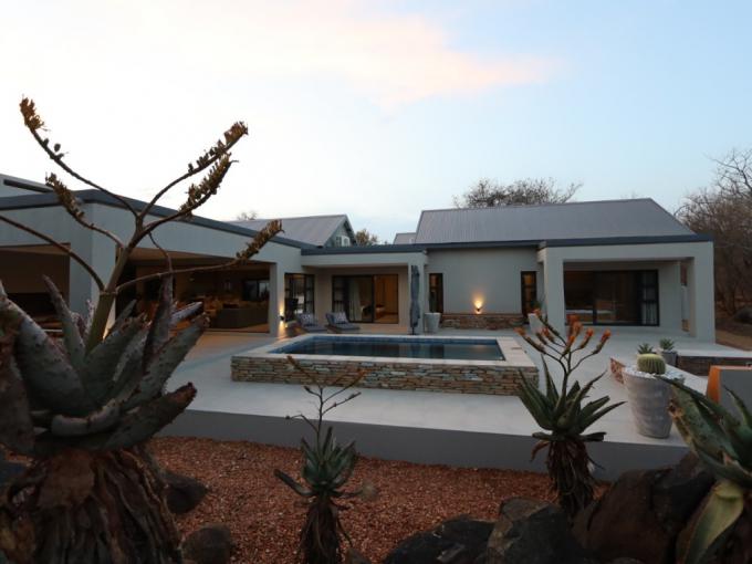 3 Bedroom House for Sale For Sale in Hoedspruit - MR725542