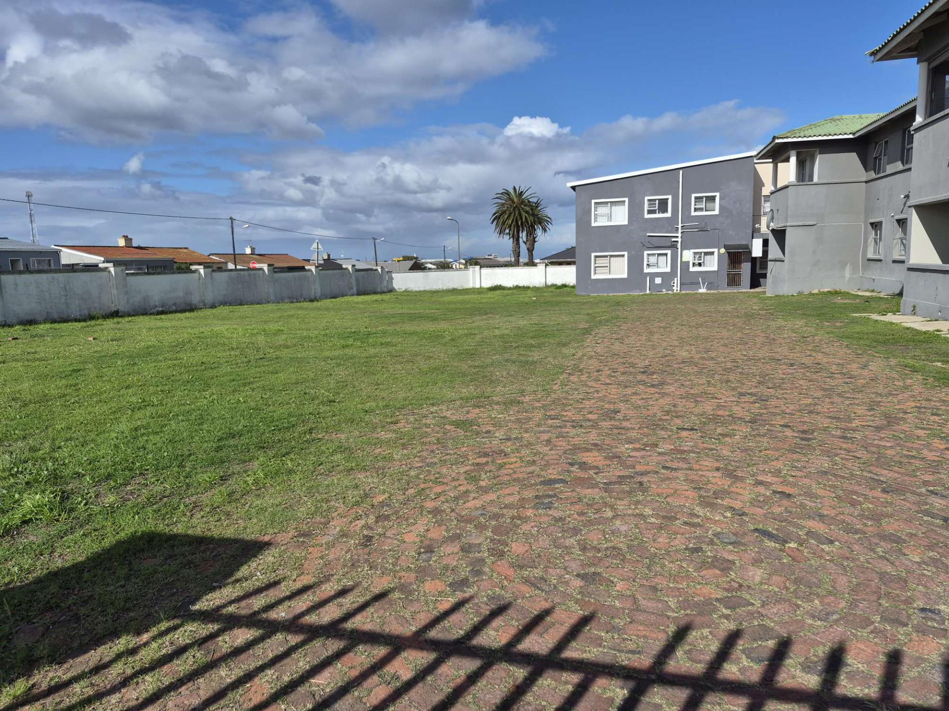  of property in Algoa Park