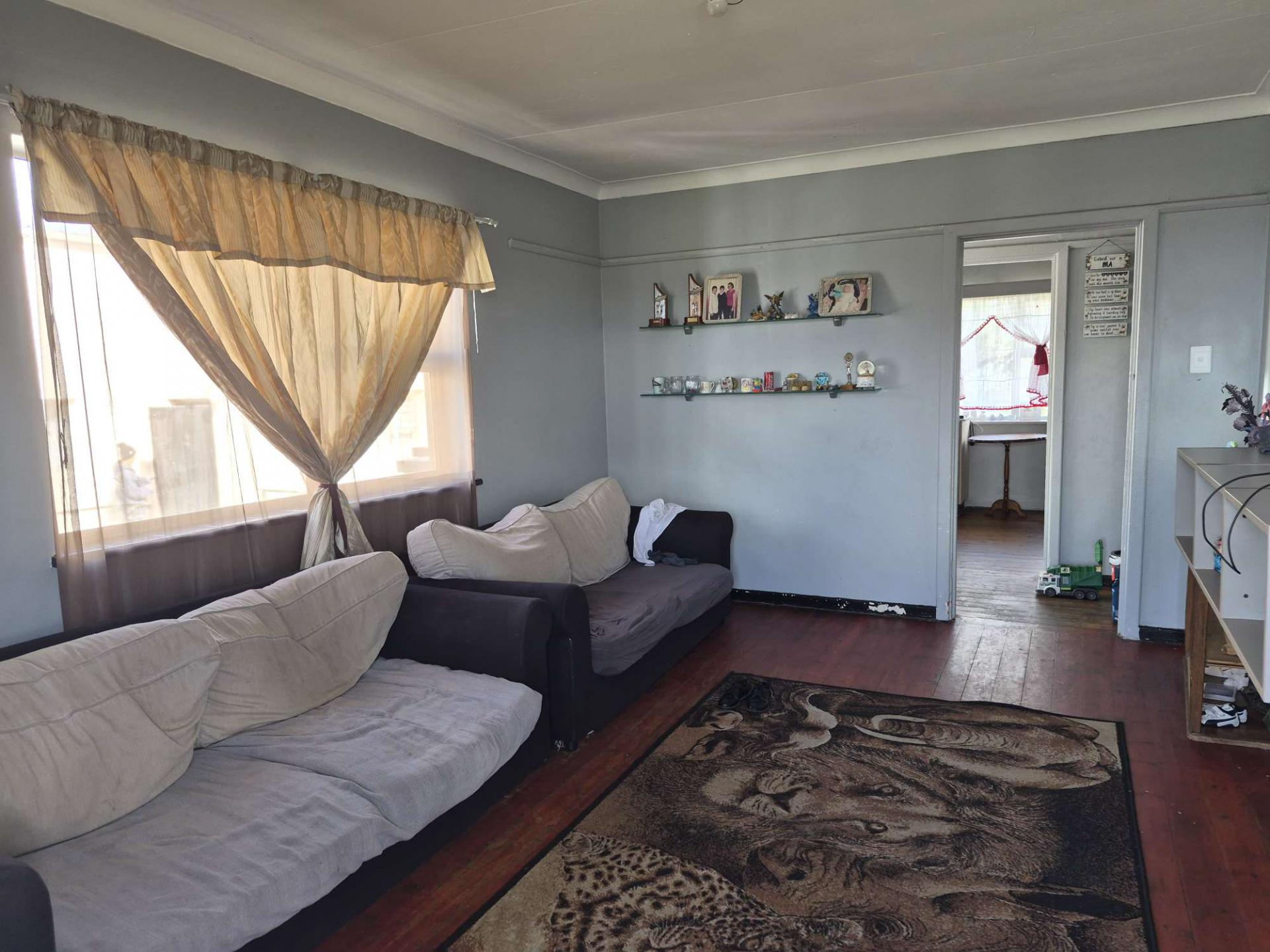  of property in Algoa Park