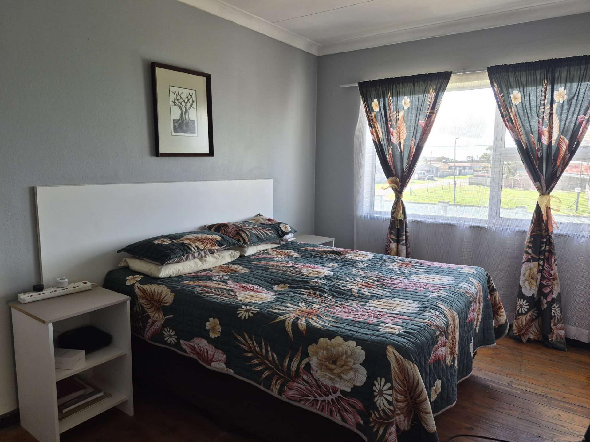  of property in Algoa Park