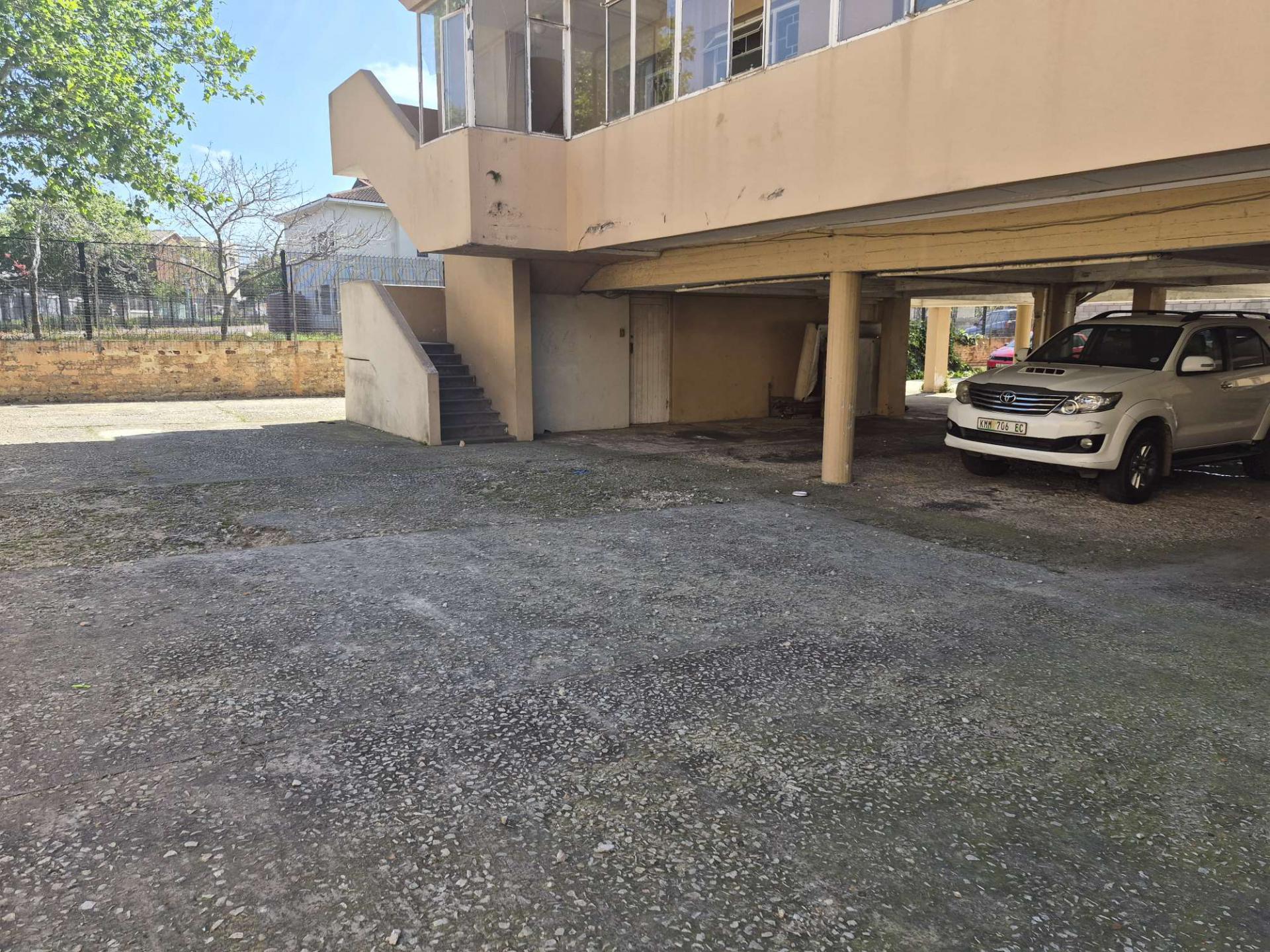  of property in Port Elizabeth Central