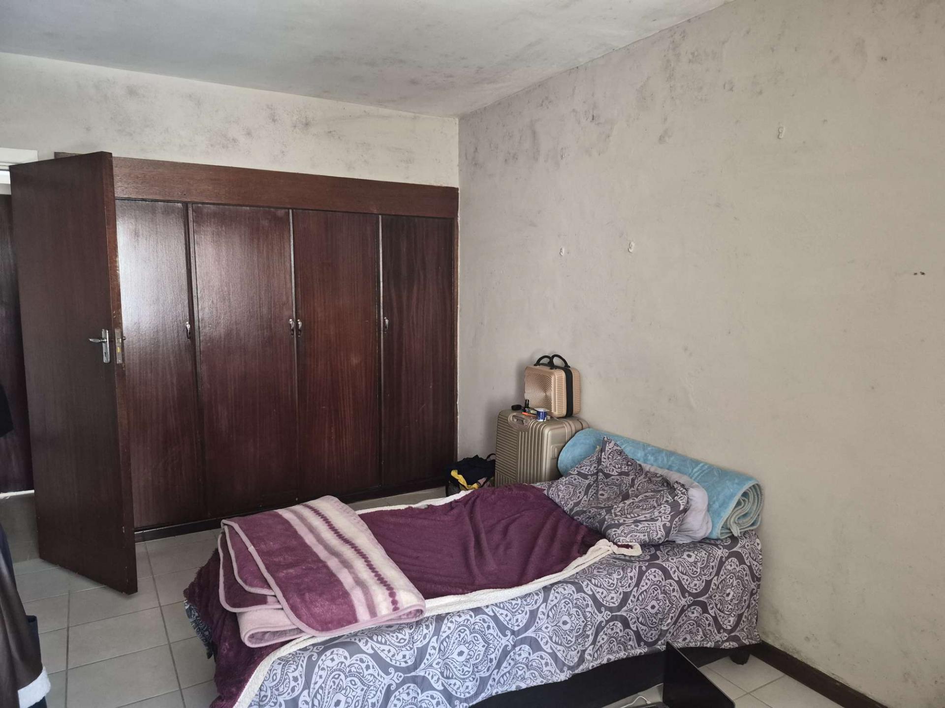  of property in Port Elizabeth Central