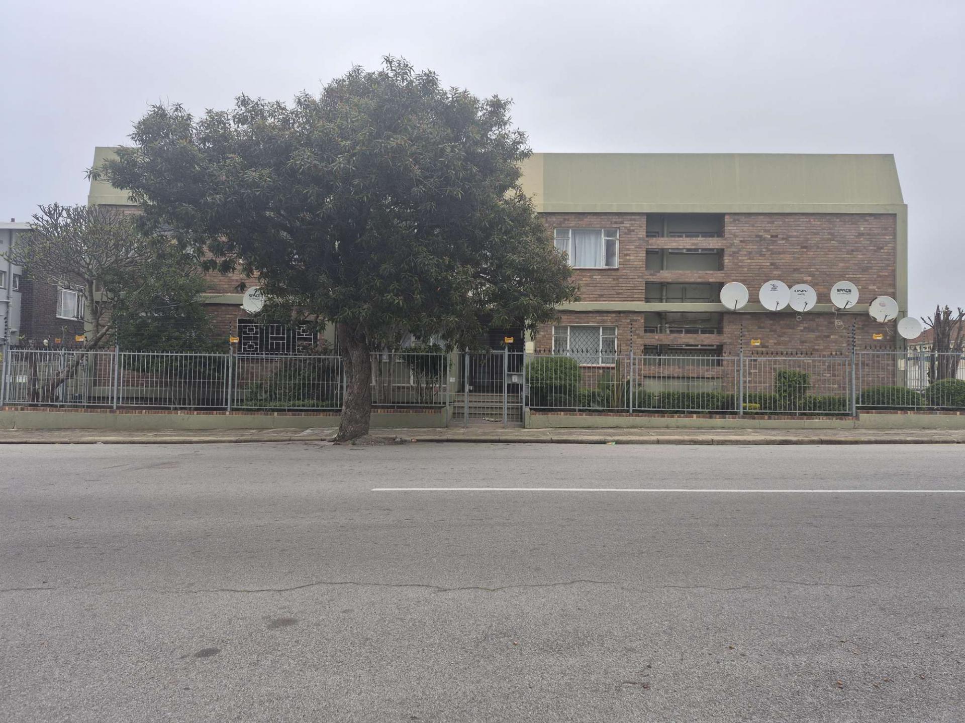  of property in Port Elizabeth Central