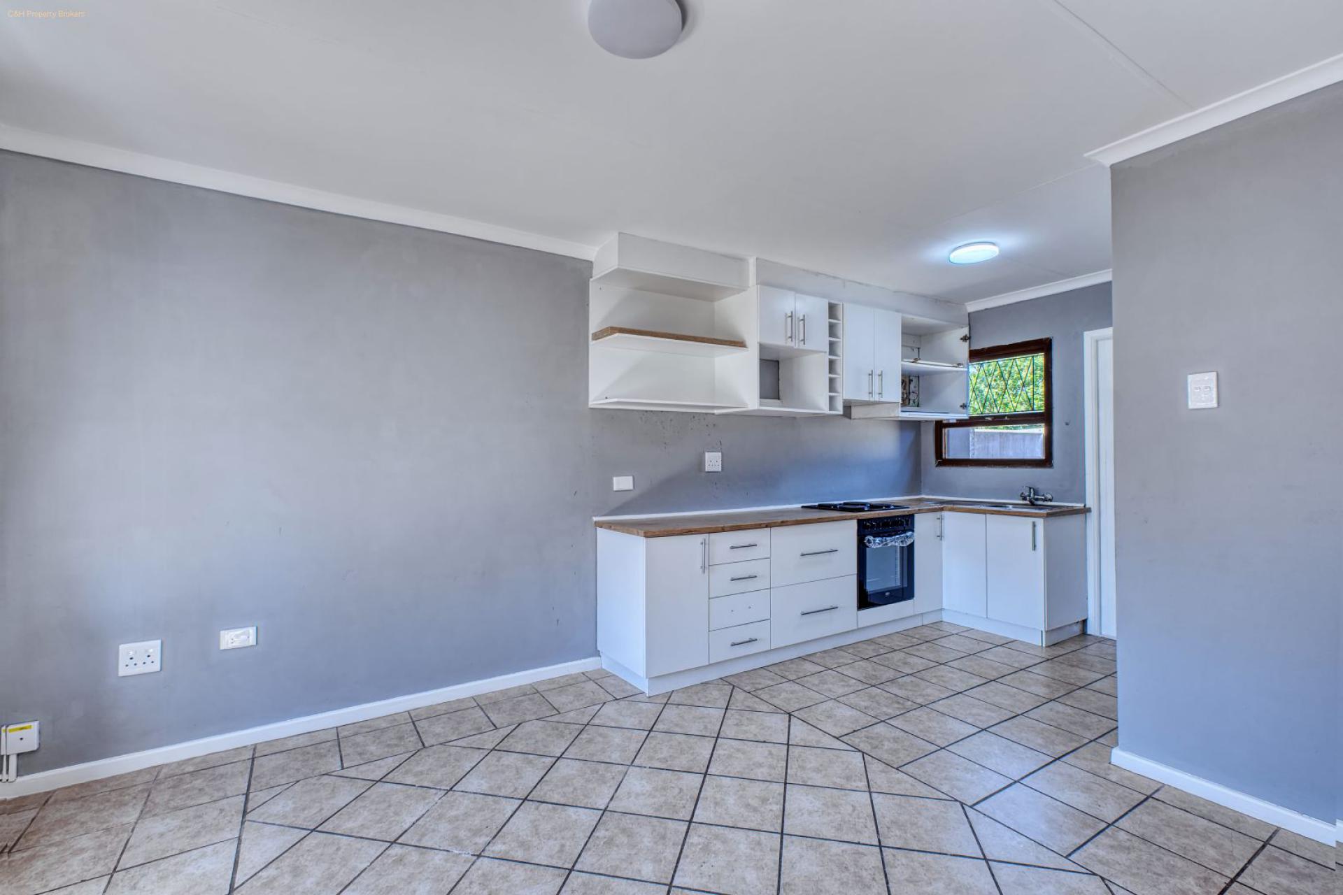  of property in Sherwood - PE