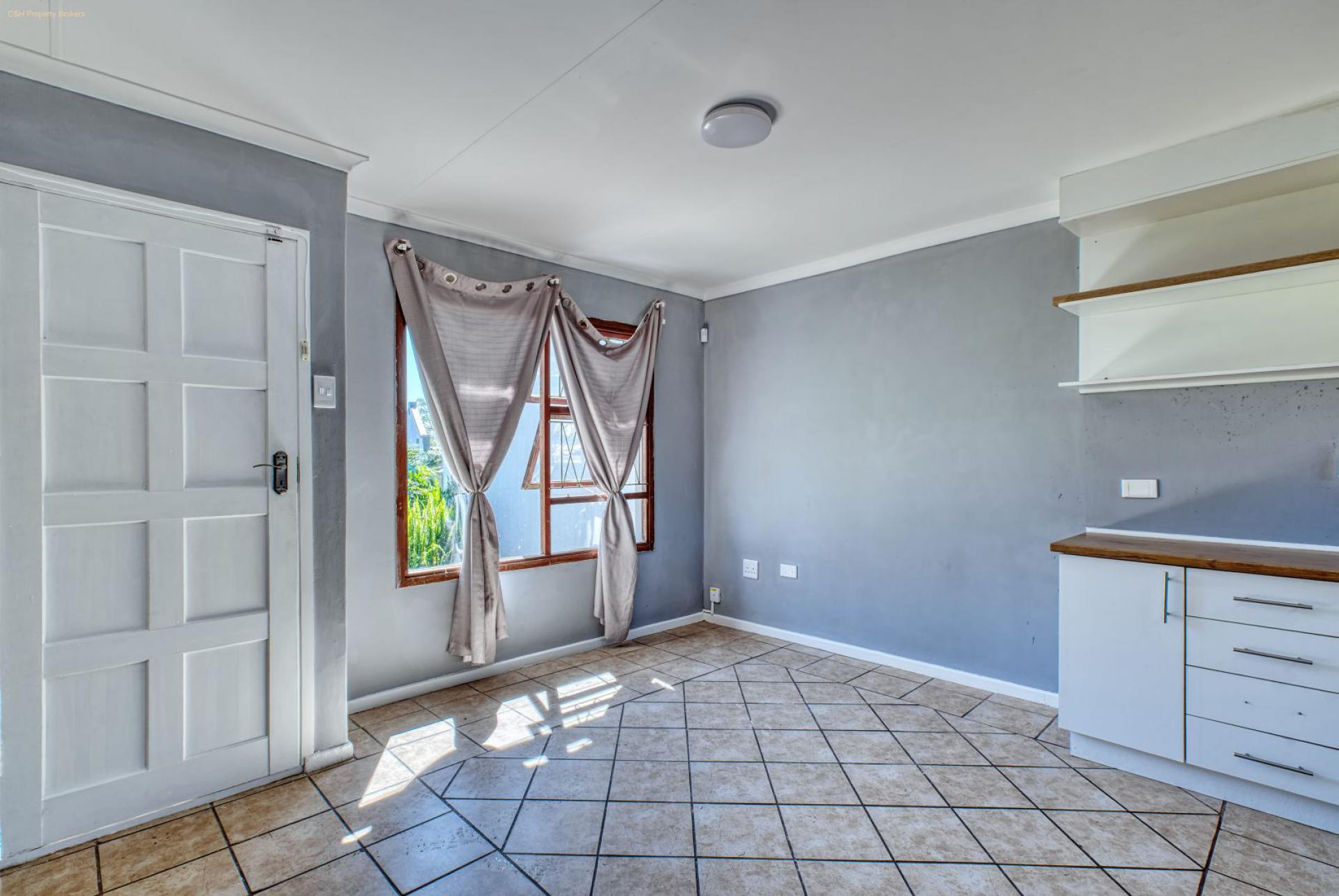  of property in Sherwood - PE