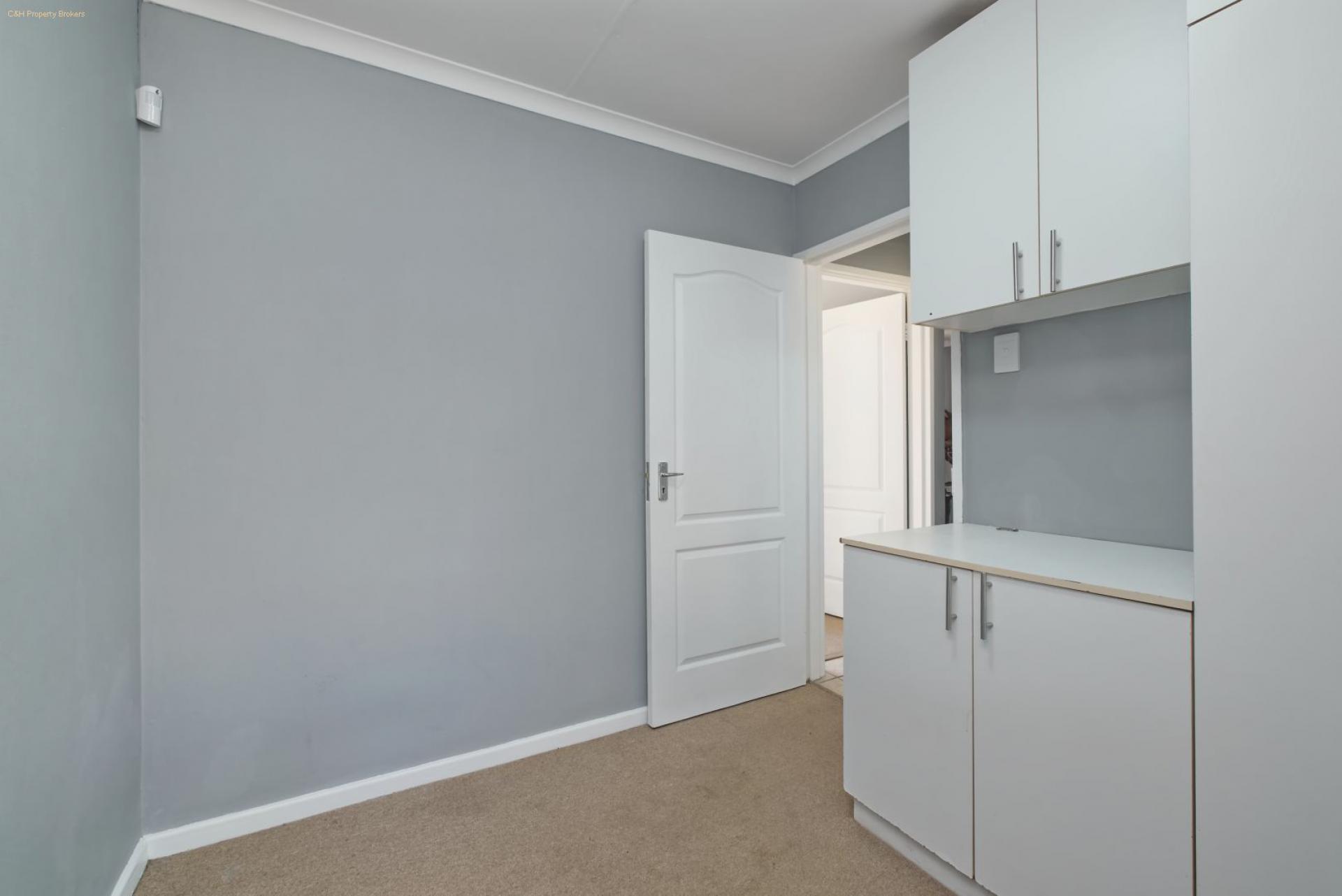  of property in Sherwood - PE