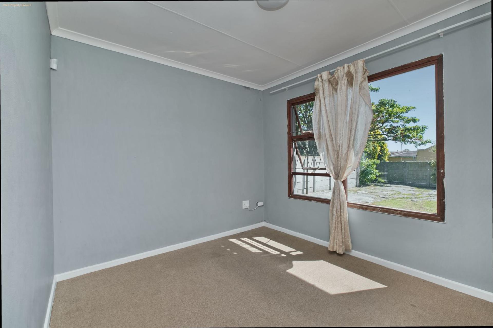  of property in Sherwood - PE