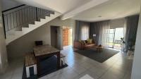 Dining Room of property in Tierpoort