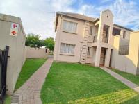  of property in Klippoortjie AH