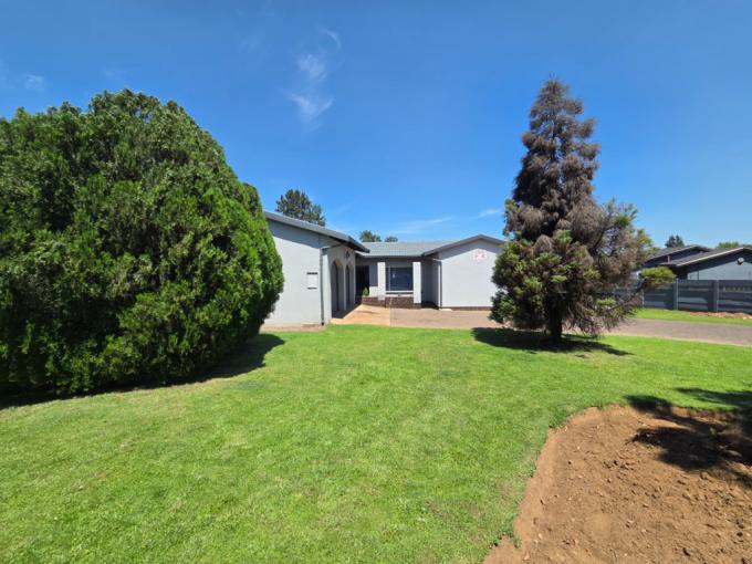 3 Bedroom House for Sale For Sale in Brackenhurst - MR725789