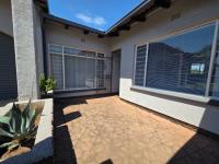  of property in Brackenhurst