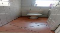Bathroom 1 of property in Rhodesfield
