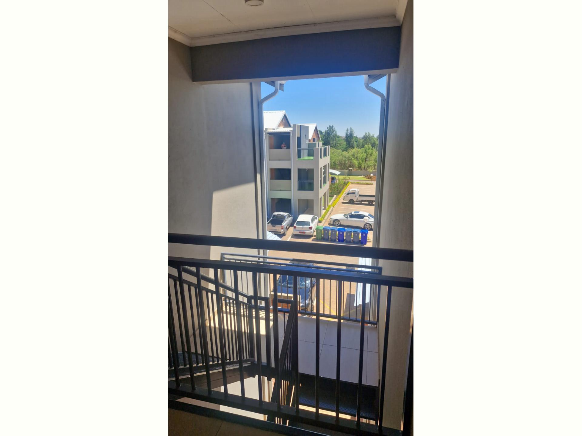  of property in Kameeldrift
